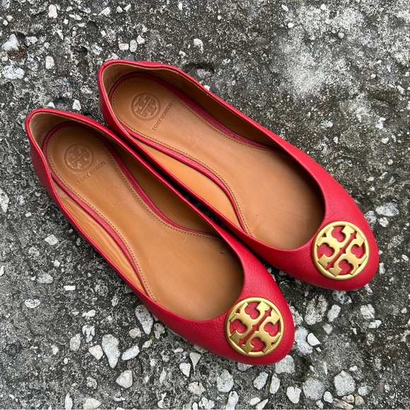 Tory Burch CHELSEA Red Ballet Flats with Gold Accents - Picture 2 of 14